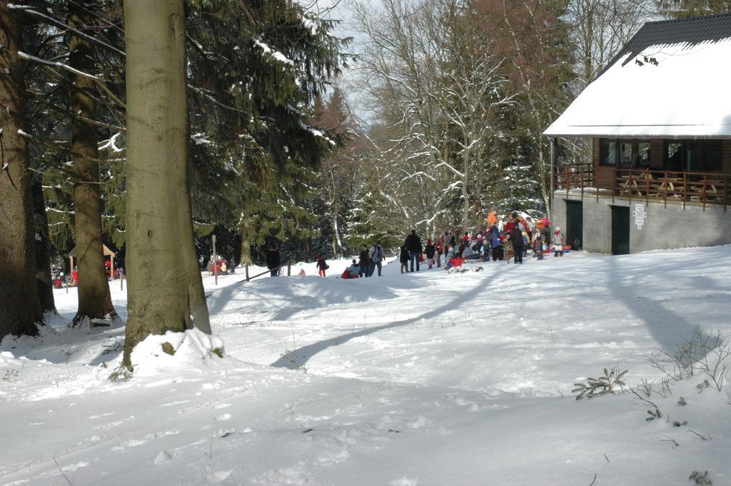 Gite Des Bois De Spa Bagian luar foto
